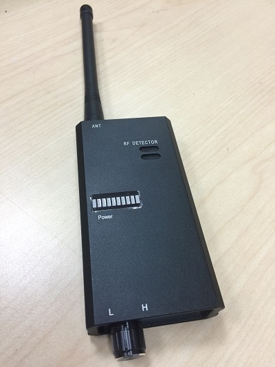 T5電波探測儀 十段式無線頻率偵測器 RF無線 偷拍 監聽 竊聽 掃描器 1MHz~8GHz